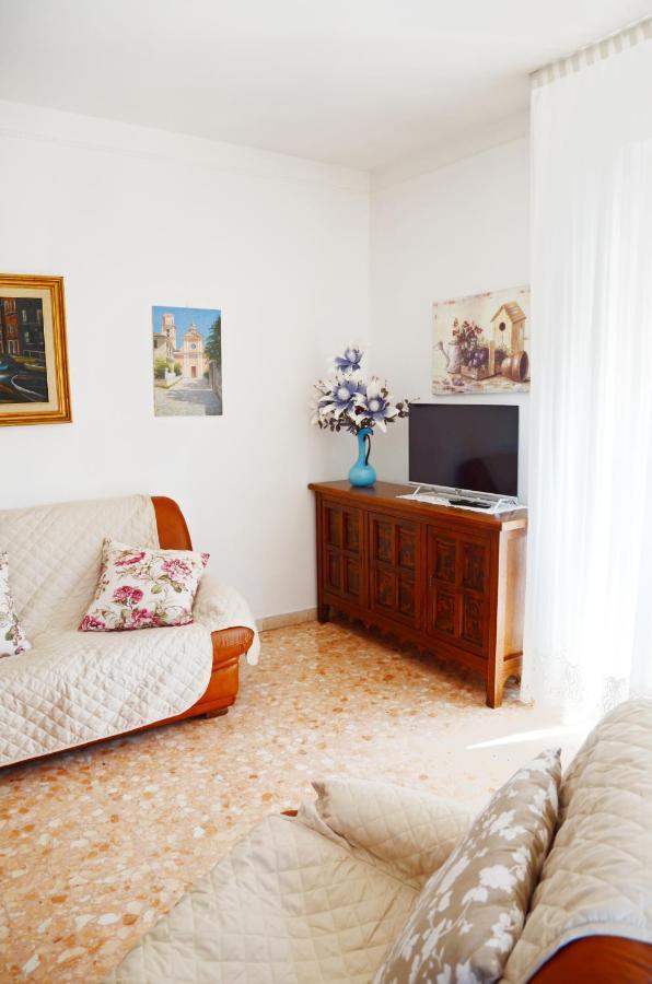 La Piazza - Appartamento Vacanze Piana Battolla Екстер'єр фото